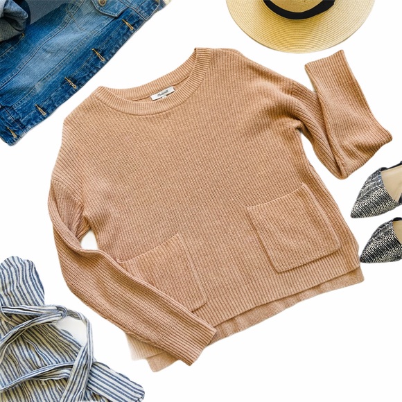Madewell Sweaters - Madewell knit pullover pocketed sweater Beige S